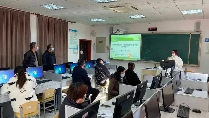 管理培训课程大纲优化：提升职场竞争力的关键